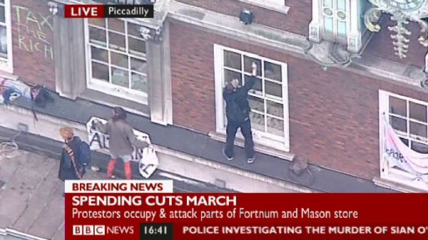 People on roof of Fortnum & Mason