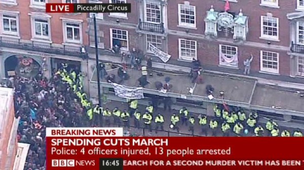 People on roof of Fortnum & Mason