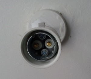 Traditional bayonet socket